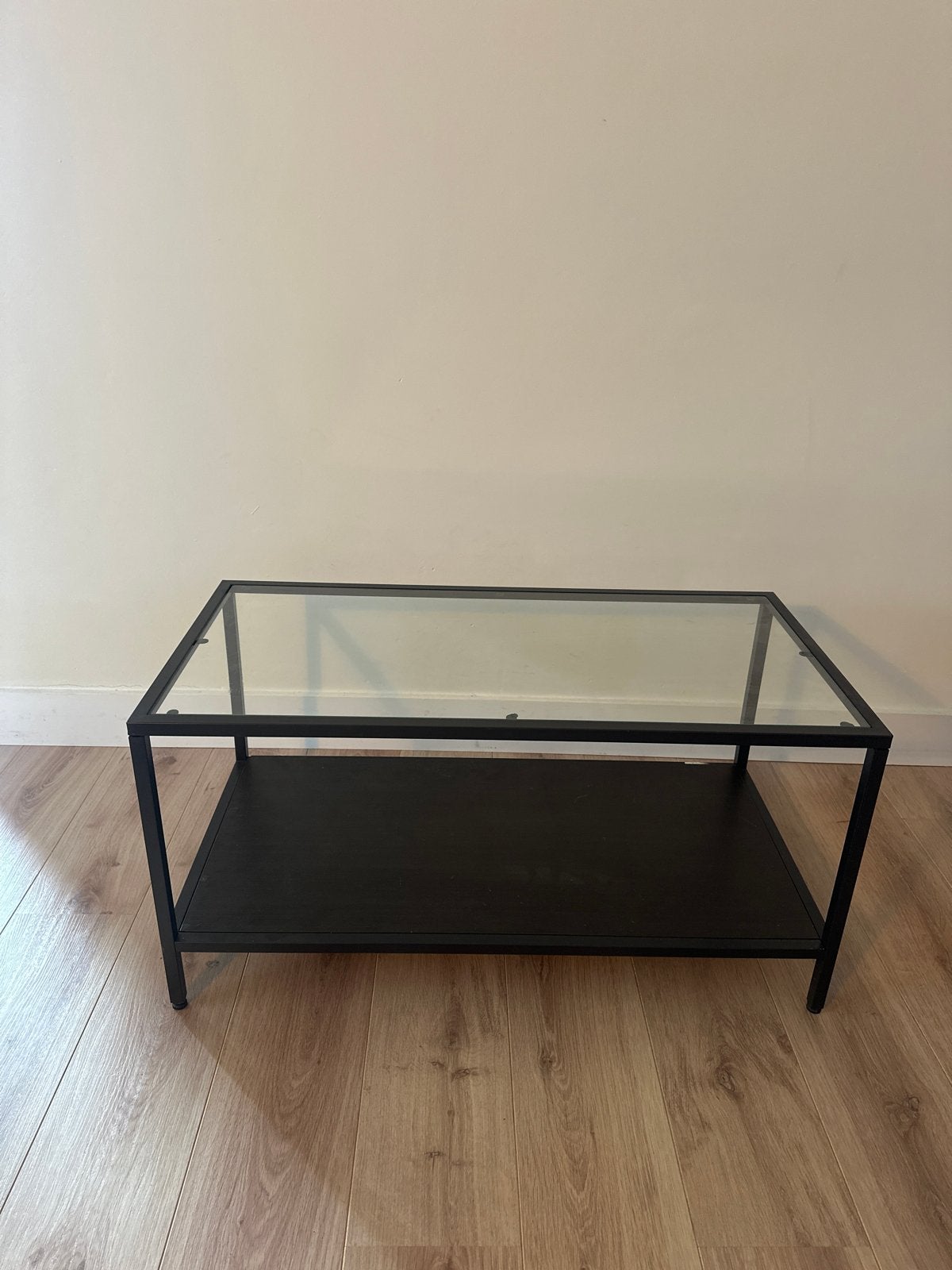 IKEA Zwarte Salontafel met Glazen Blad - 100x40x50 cm, Ophalen, Gebruikt, 100 tot 150 cm, 50 tot 100 cm