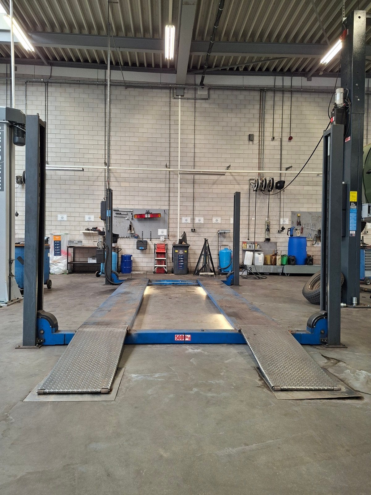 Hefbrug 4 koloms Ravaglioli 5000 kg rai apk brug, Auto diversen, Autogereedschap, Ophalen