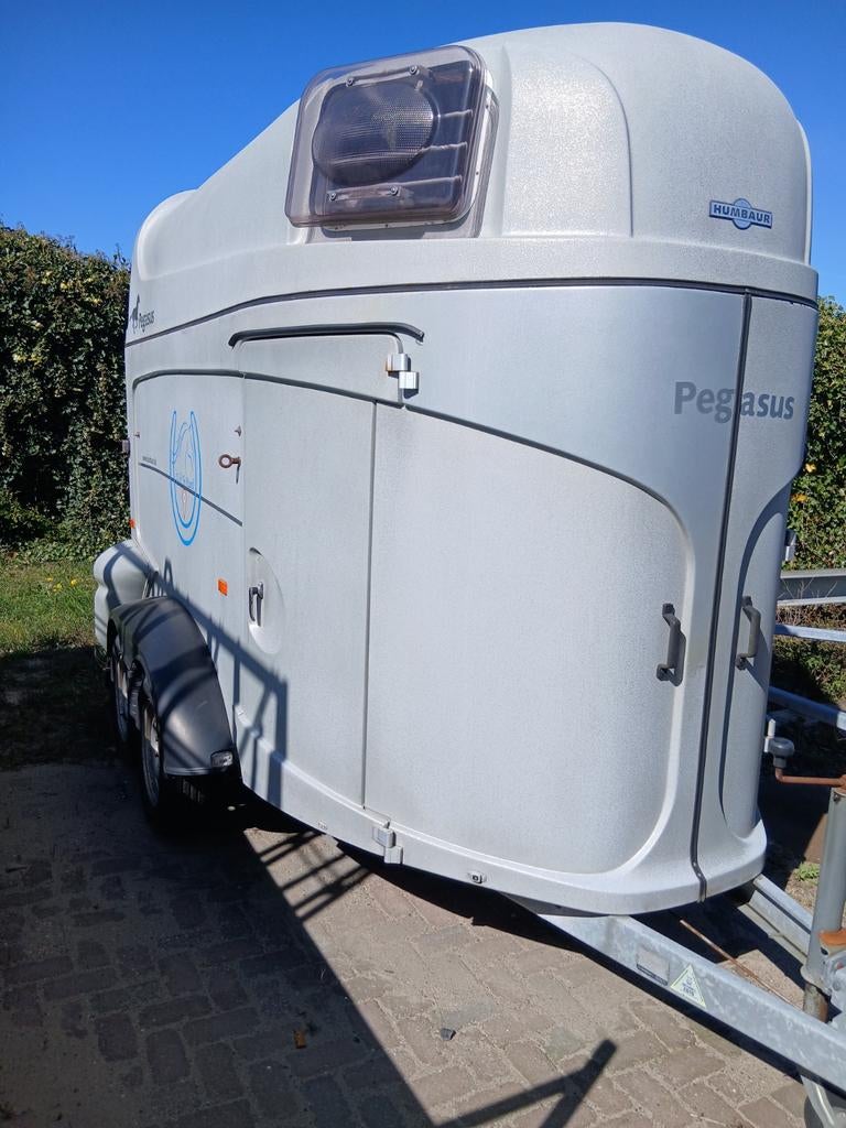 Humbaur Pegasus 2 paards trailer, Ophalen, Gebruikt, Polyester