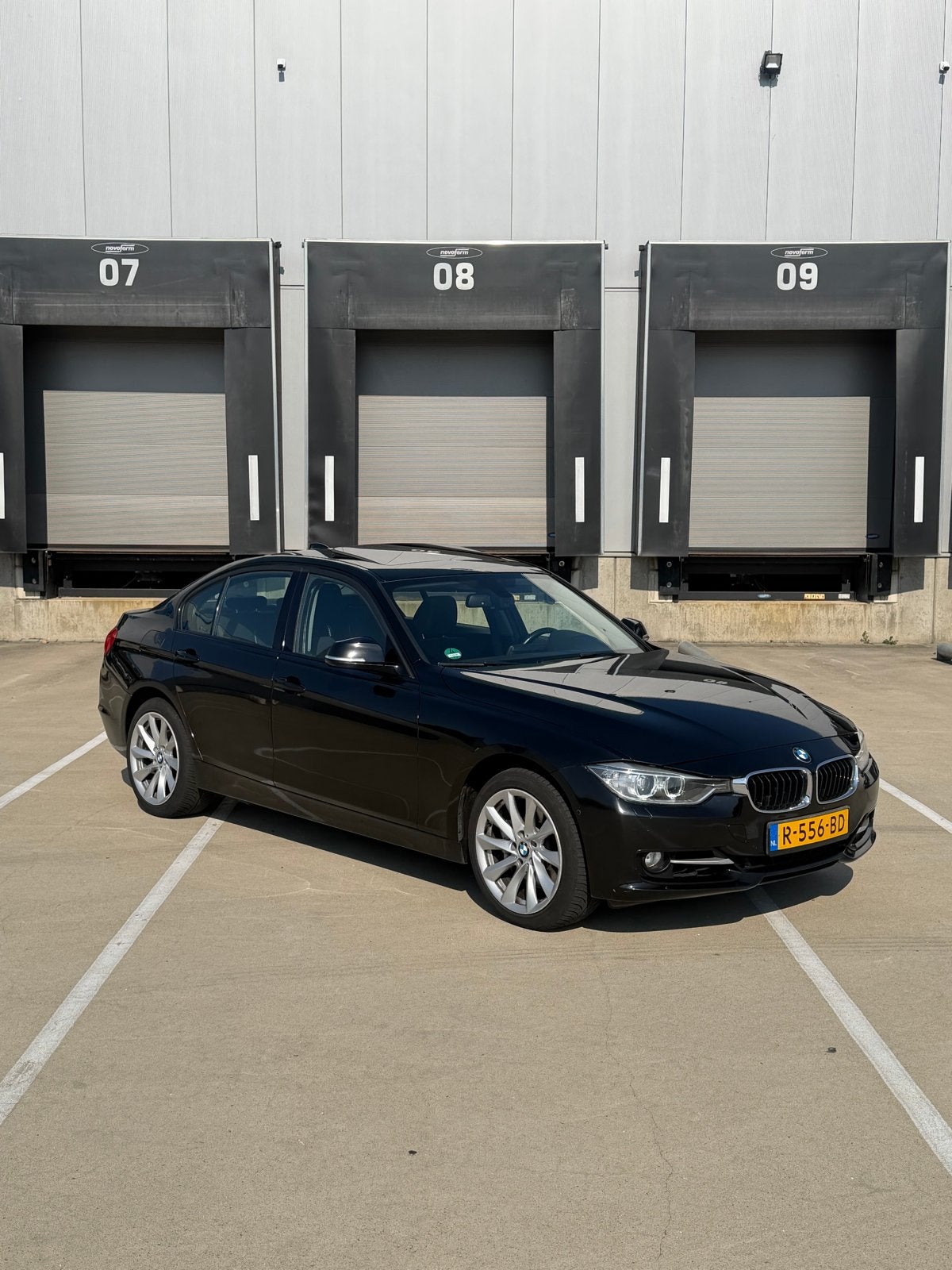 BMW 3-Serie 3.0 335I Xdrive AUT 2013 Zwart, Auto's, BMW, Stof, 1800 kg, Zwart, Zwart