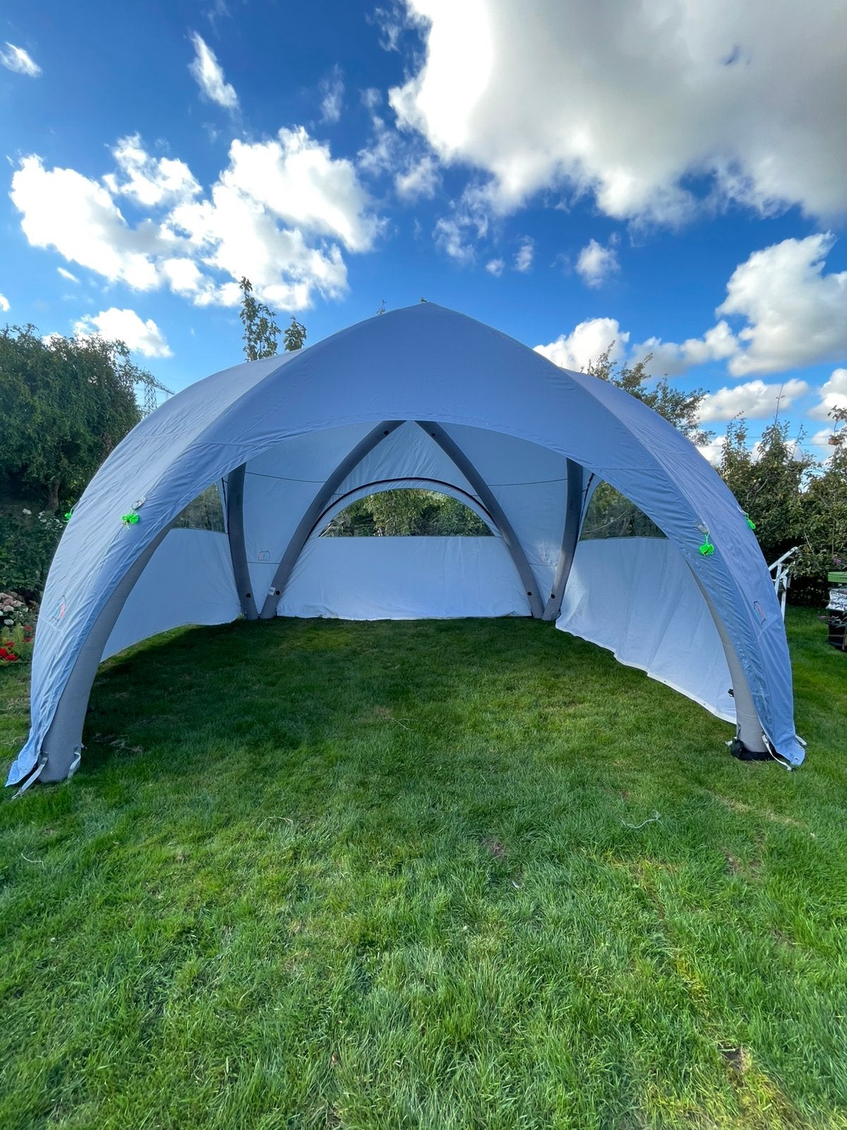 Partytent opblaasbaar huren ?, Tuin en Terras, Ophalen of Verzenden, Zo goed als nieuw, Minder dan 5 meter