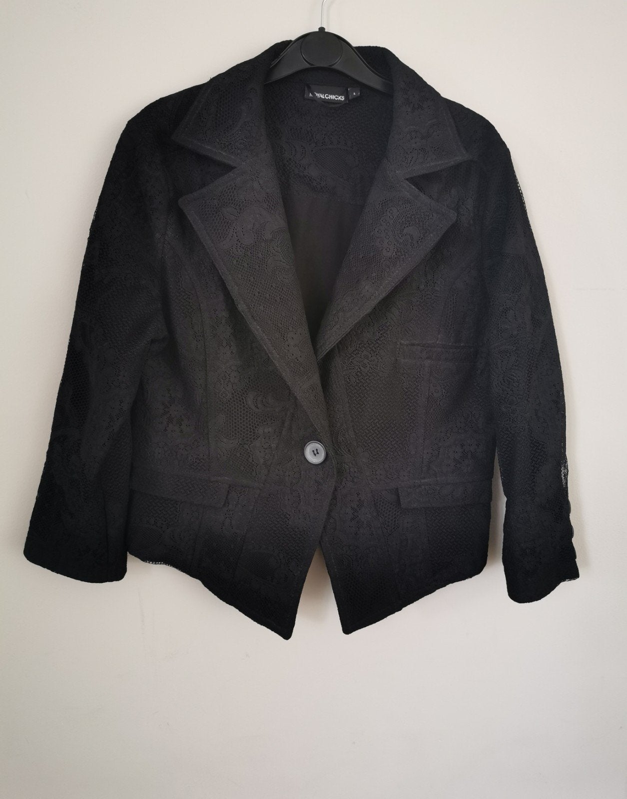 Royal Chicks kanten blazer mt. M, Maat 38/40 (M), Verzenden, Zwart, Nieuw