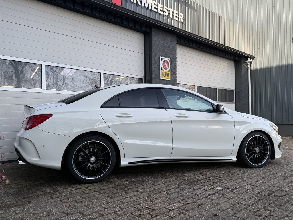 Mercedes-Benz CLA-Klasse 200 Edition 1 (bj 2013, automaat), Gebruikt, Euro 6, 4 cilinders, Wit