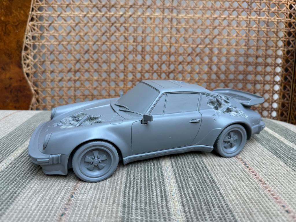 Uniek! Daniel Arsham Eroded Porsche 911 Turbo Gray Figure, Ophalen of Verzenden