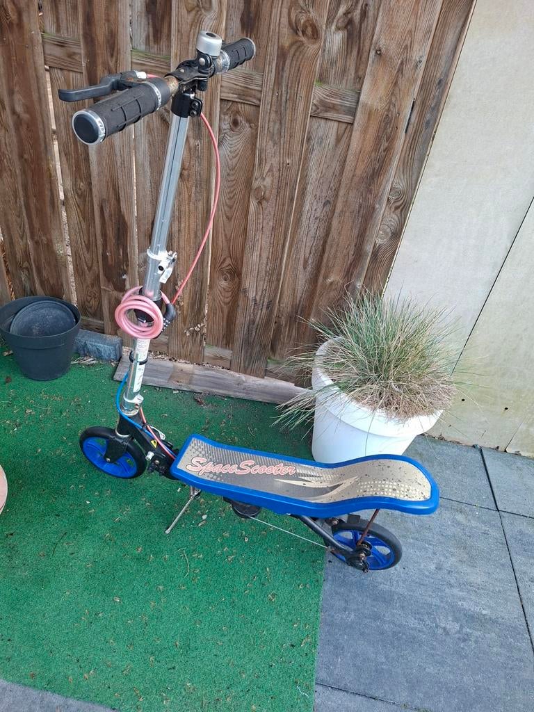 Space Scooter - Blauw groot model, Fietsen en Brommers, Steps, Ophalen, Gebruikt, Gewone step, Space Scooter