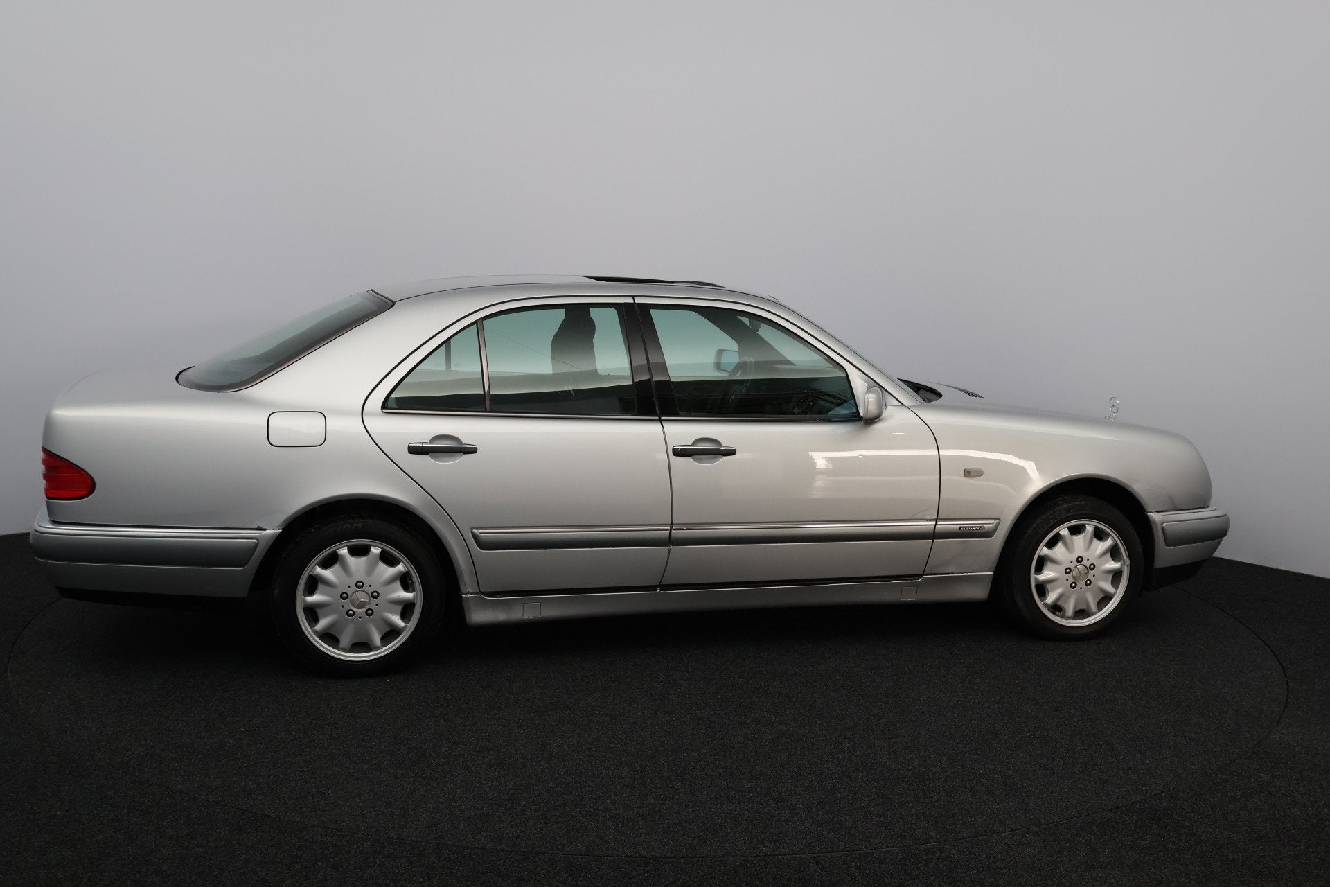 Mercedes-Benz E-Klasse 280 Classic/ 6-Cilinder!/ Automaat/ S, foto 12
