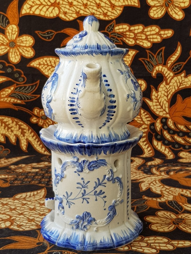 Mooi oude theepot op theelicht van porselein 23,2 cm., Antiek en Kunst, Ophalen of Verzenden