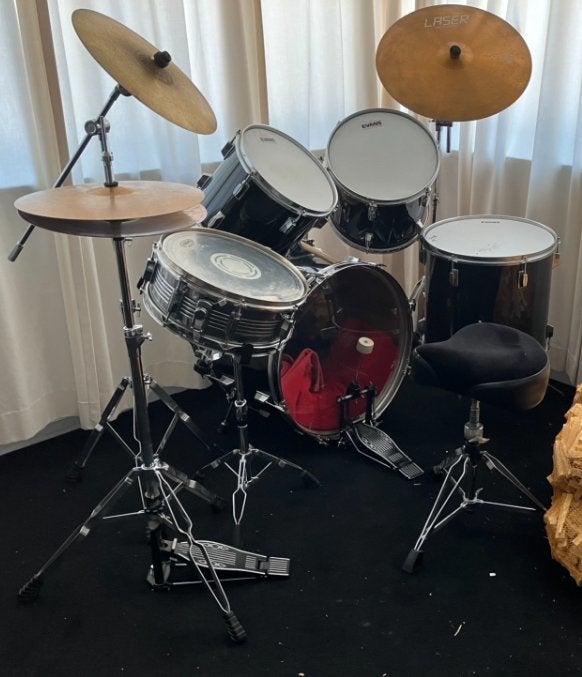 Compleet drumstel met bekkens en kruk, Ophalen, Gebruikt, Overige merken