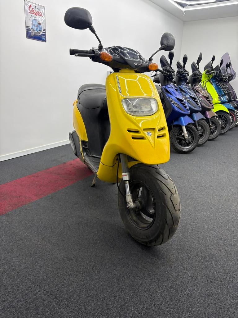 Typhoon 125cc 2t, Ophalen, Zo goed als nieuw, Tweetakt