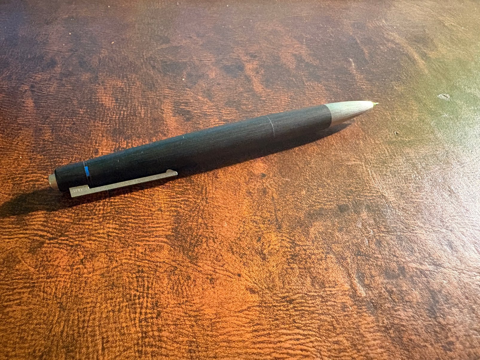 Lamy 2000 vierkleurenbalpen (L401) + extra vullingen, Verzamelen, Ophalen of Verzenden, Zo goed als nieuw, Balpen, Overige merken