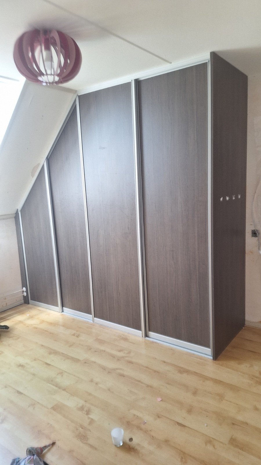 Kledingkast met schuifdeuren., Huis en Inrichting, Kasten | Kledingkasten, Ophalen, Gebruikt, 200 cm of meer, 75 cm of meer