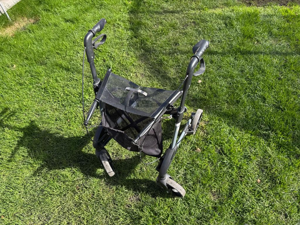 Rollator, Ophalen, Gebruikt