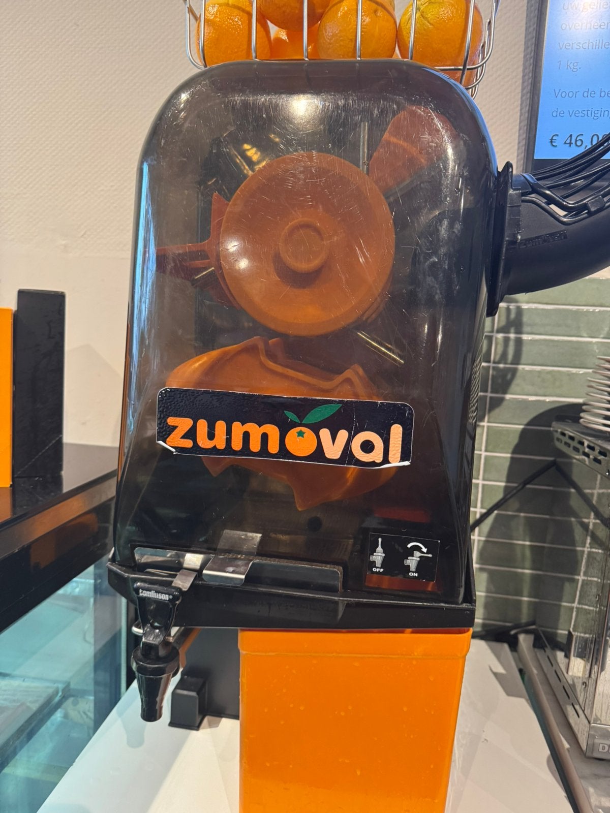 Sinaasappel machine, Ophalen, Zo goed als nieuw