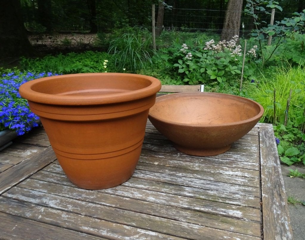 2 Terracotta bloempotten., Tuin en Terras, Ophalen, Gebruikt, Rond, Aardewerk