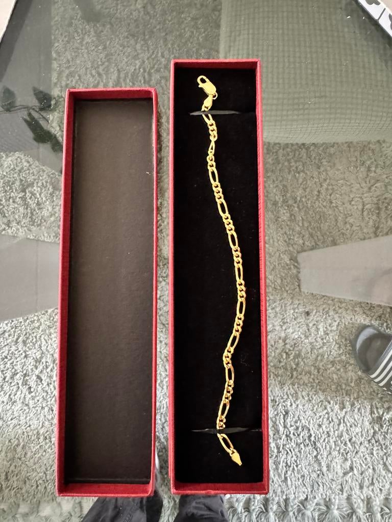 21k gouden armband van 7,5 gram, Ophalen of Verzenden, Zo goed als nieuw, Actiefiguurtje