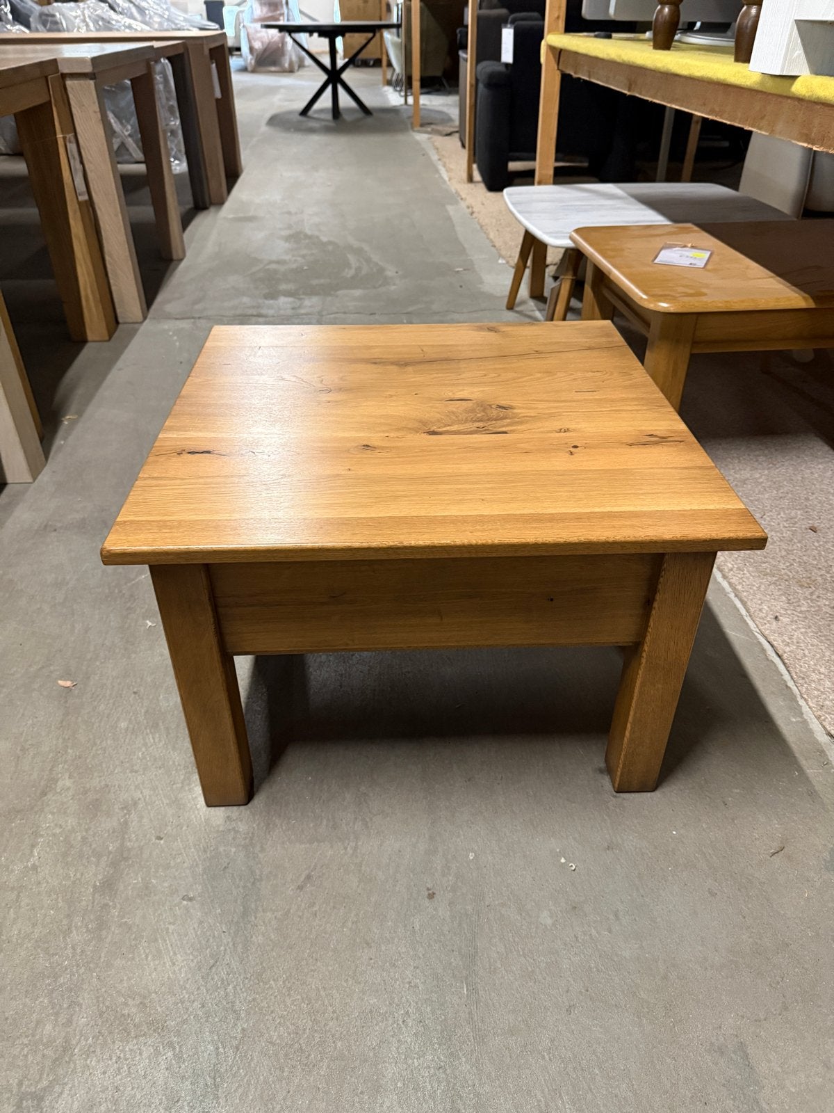Nieuwe massief eiken hoektafel 67x67x45 cm, Antiek en Kunst, Ophalen