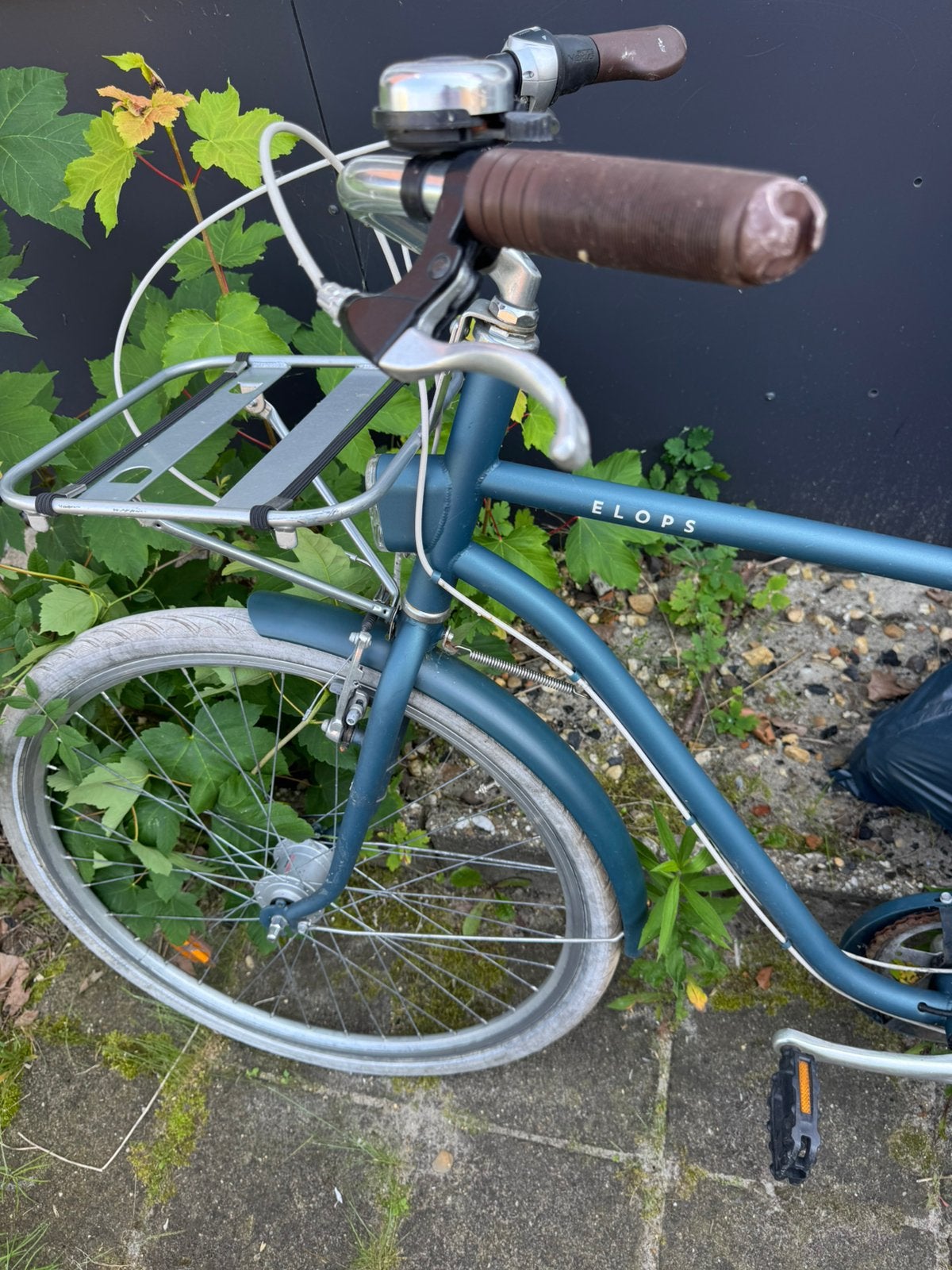 Elops Stadsfiets + Fietspomp, Ophalen of Verzenden, Zo goed als nieuw, Staal