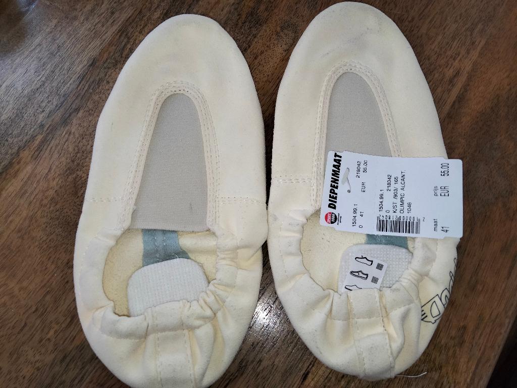 Anniel turnschoenen diverse maten Nieuw, Sport en Fitness, Turnen, Nieuw, Turnschoenen, Maat 36 t/m 42, Ophalen of Verzenden