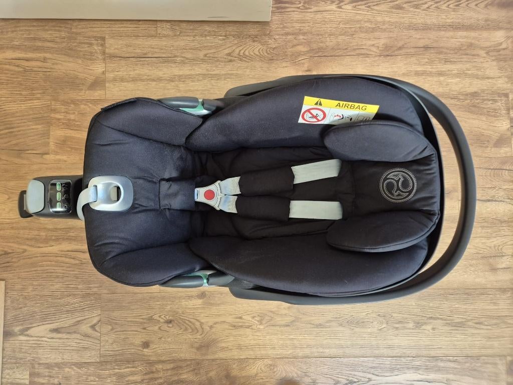 Cybex autostoeltje + base, Gebruikt, Zijbescherming, Isofix, 0 t/m 13 kg