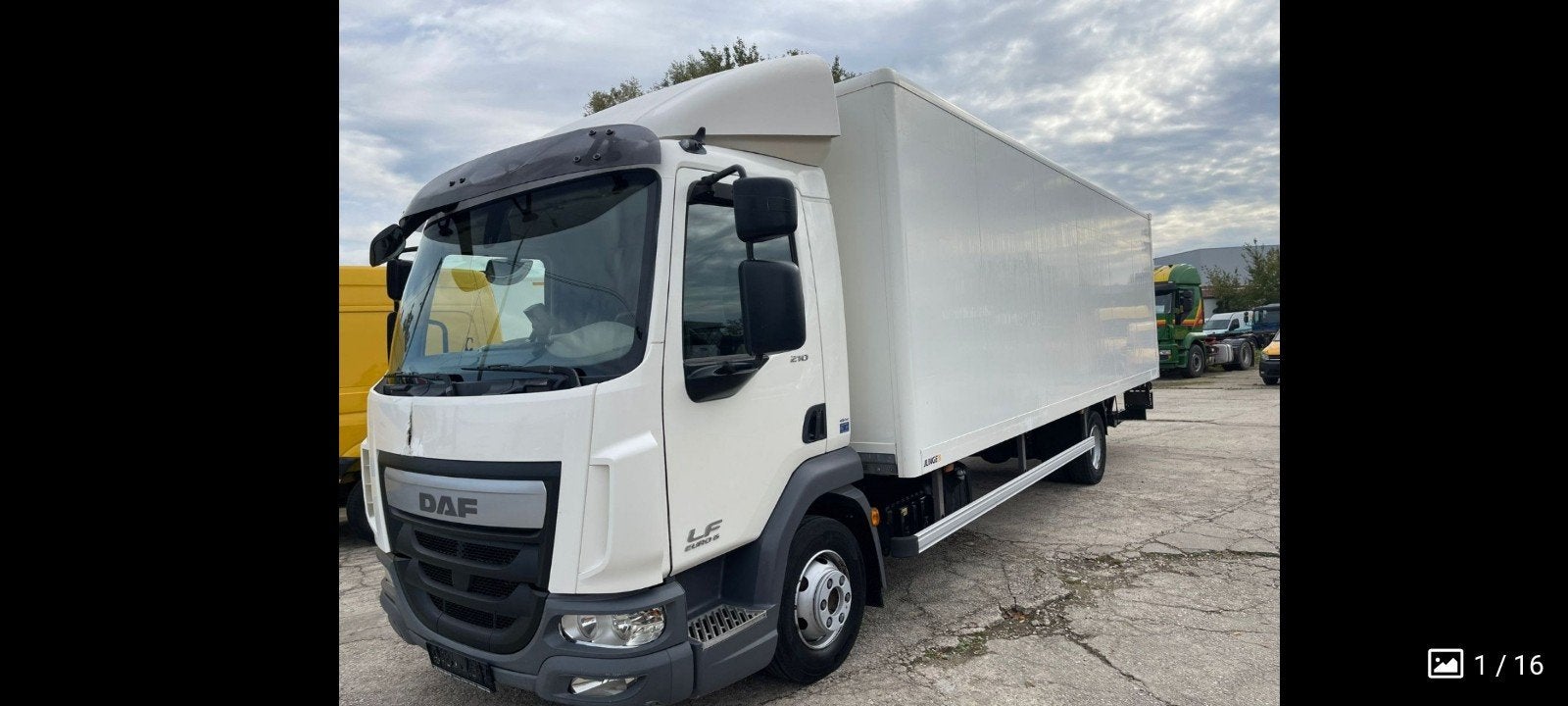 Vrachtwagen huren met chauffeur -  motorwagen met trailer, Bedrijfsverhuizingen