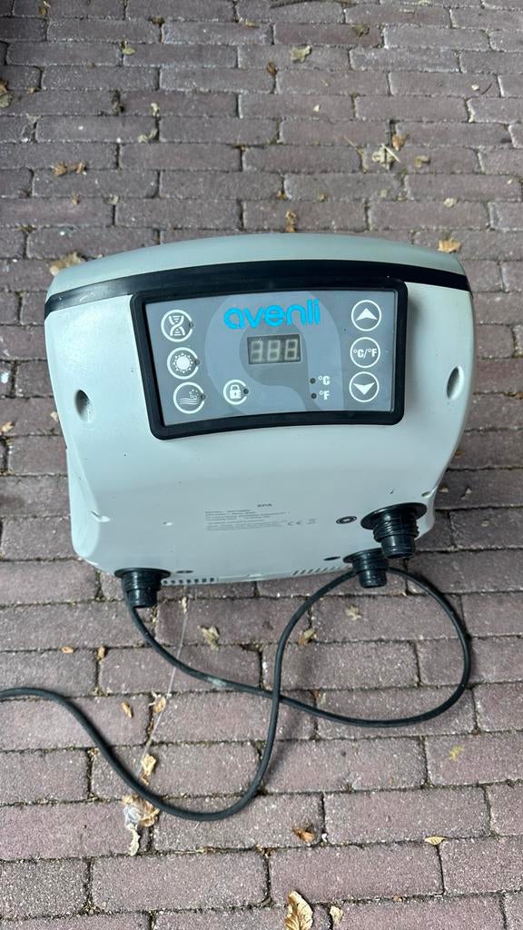 Avenli Spa Pomp en Verwarmingseenheid, Ophalen, Gebruikt, Pomp, Opblaasbaar