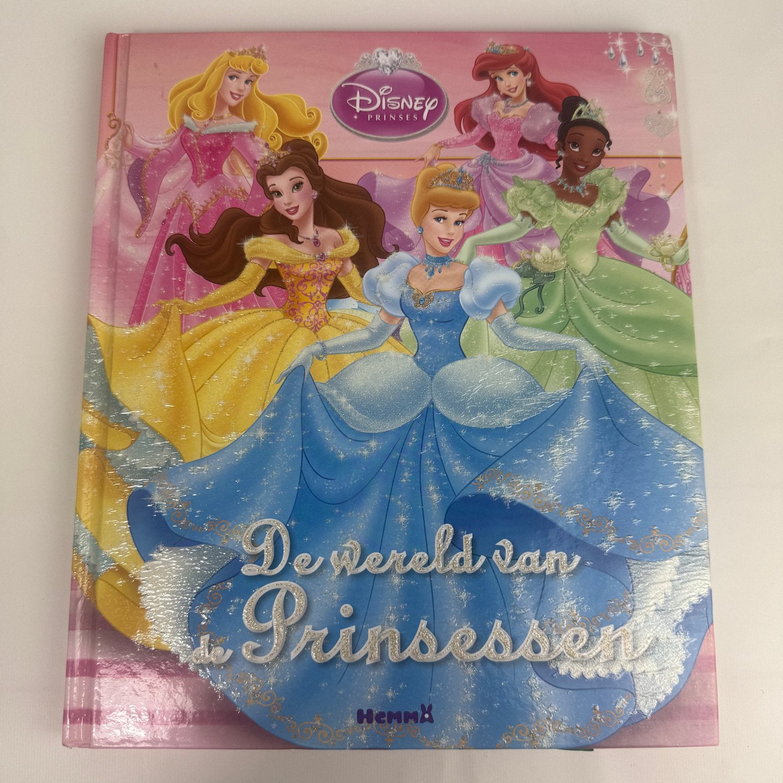 Disney Prinsessen: De Wereld van Prinsessen (Hemma), Boeken, Ophalen of Verzenden, Gelezen, Non-fictie