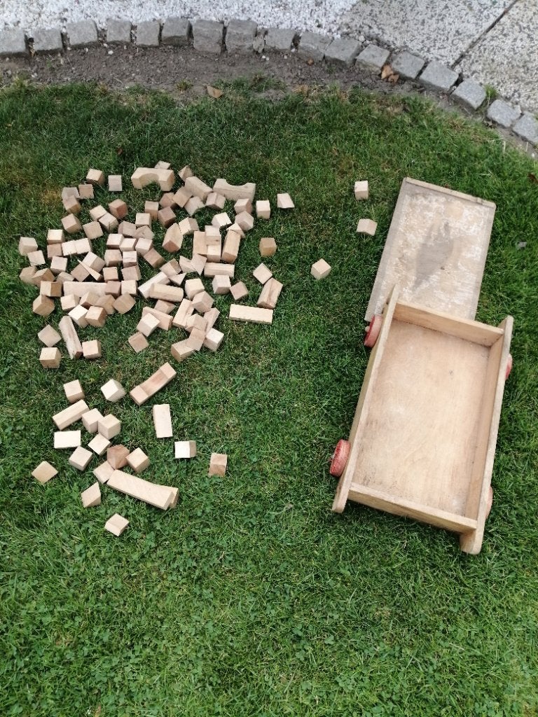 Speelgoed hout, Ophalen