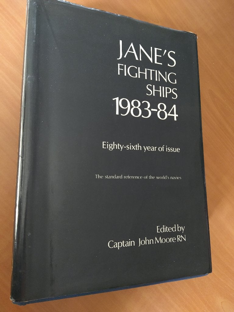 Jane's Fighting Ships 1983-84, Ophalen of Verzenden, Tweede Wereldoorlog, Gelezen