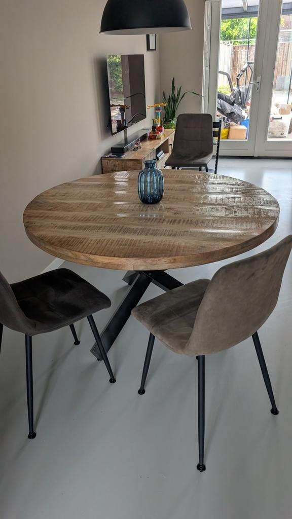Mango eettafel met 4 stoelen, Huis en Inrichting, Tafels | Eettafels, Gebruikt, Rond, Vier personen, Ophalen