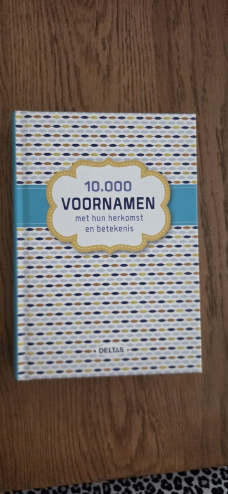 10.000 Voornamen met herkomst en betekenis, Ophalen of Verzenden, Zo goed als nieuw, Zwangerschap en Bevalling, Deltas