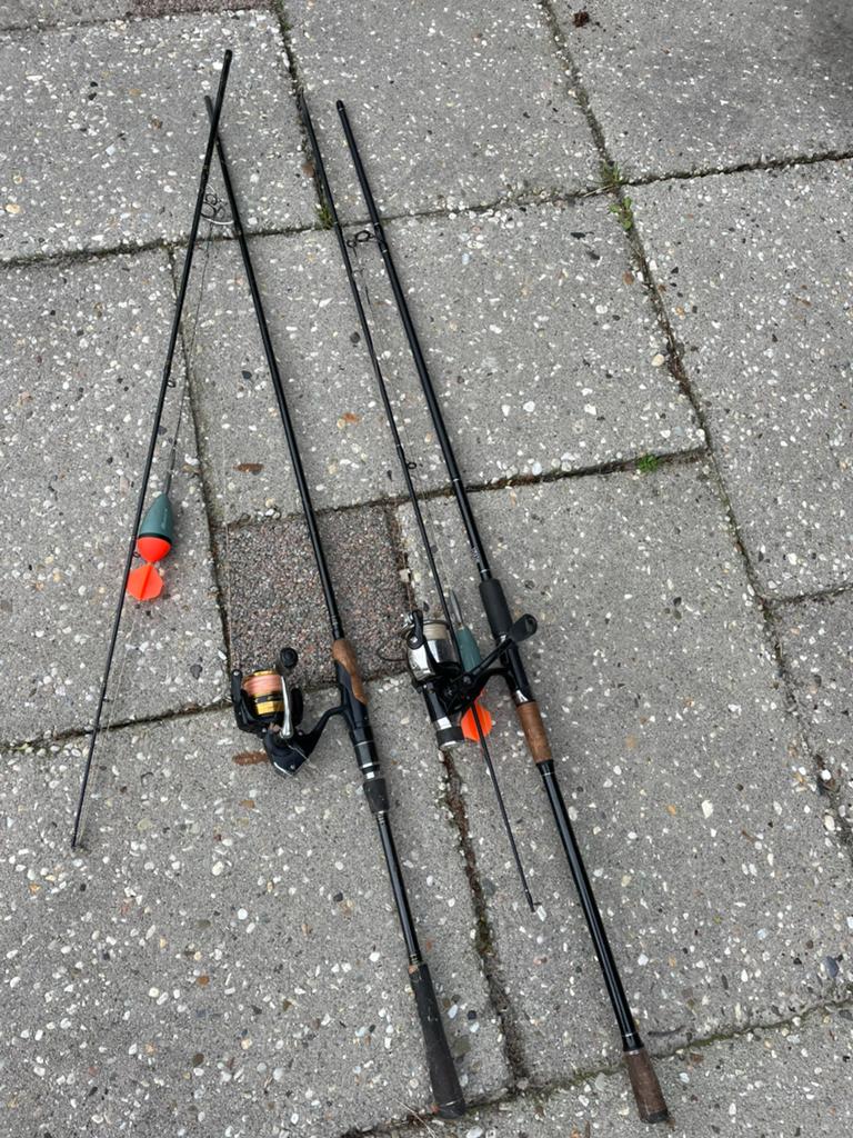 Vishengels met molens en dobbers - Ultimate Predator Spin &, Ophalen, Gebruikt, Complete hengel