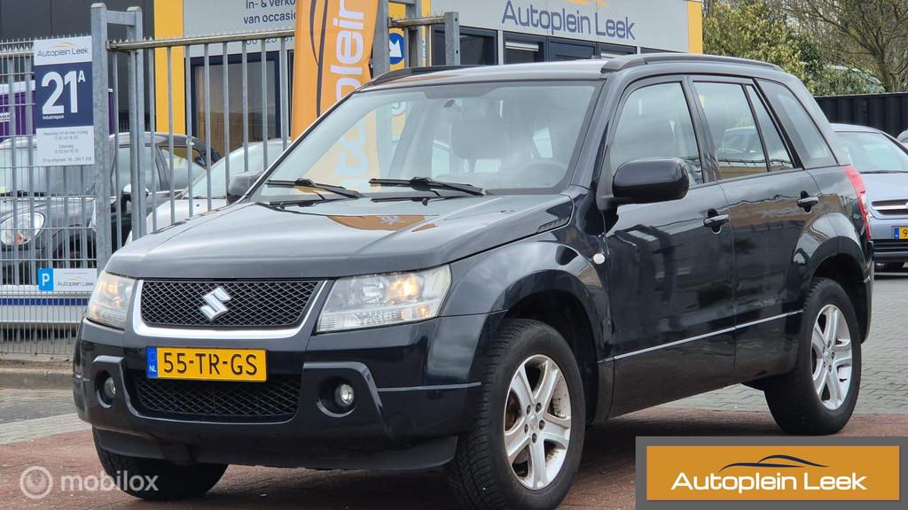Suzuki Grand Vitara 2.0-16V High Executive 4X4 APK28-03-2027, 4 cilinders, 1850 kg, Grand Vitara, Zwart