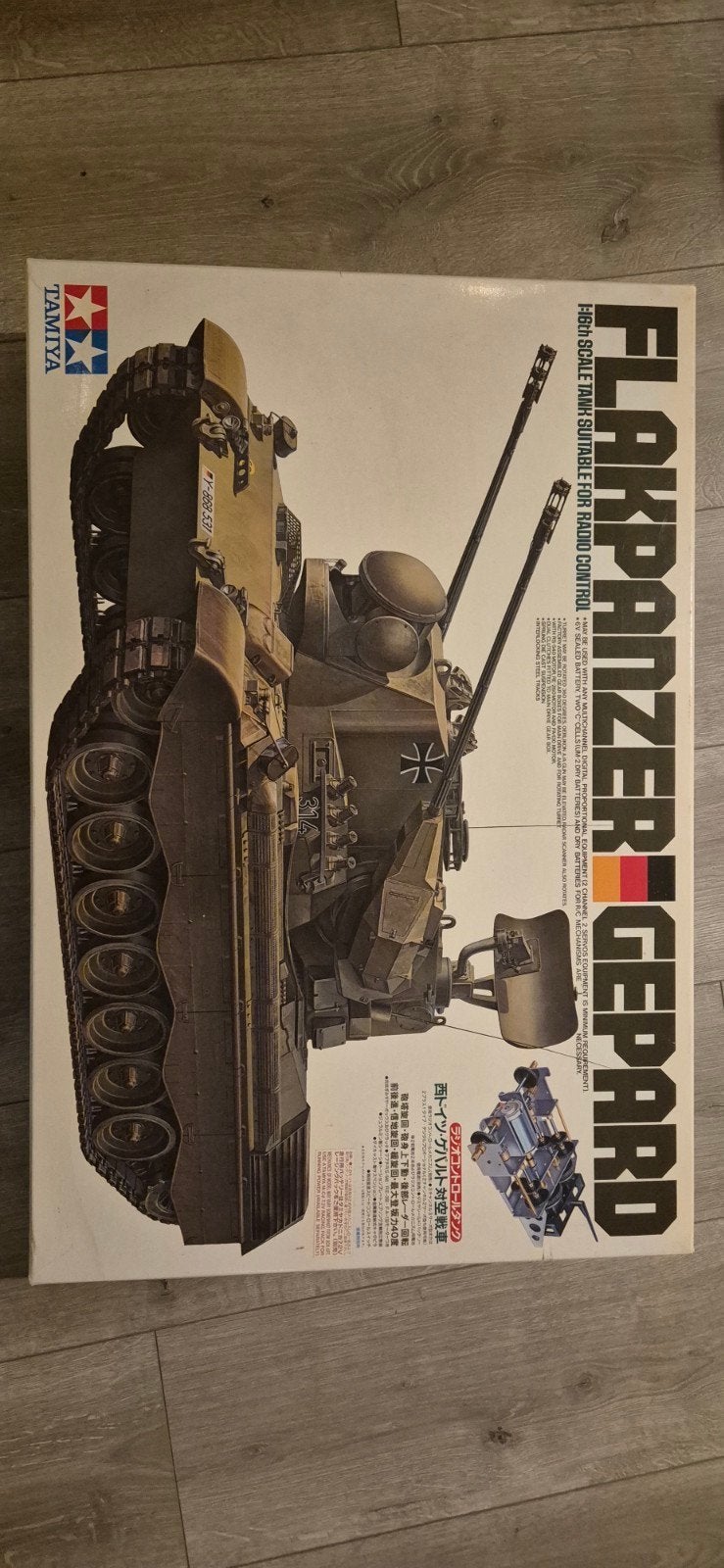 Te koop aangeboden. Complete Tamiya 1/16 rc leopard gepard, Ophalen, Groter dan 1:32, Tank, Tamiya