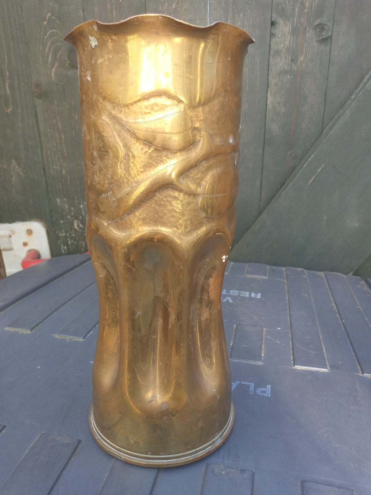 Koperen bewerkte huls uit 1942 - Uniek decoratiestuk, Antiek en Kunst, Antiek | Koper en Brons, Ophalen