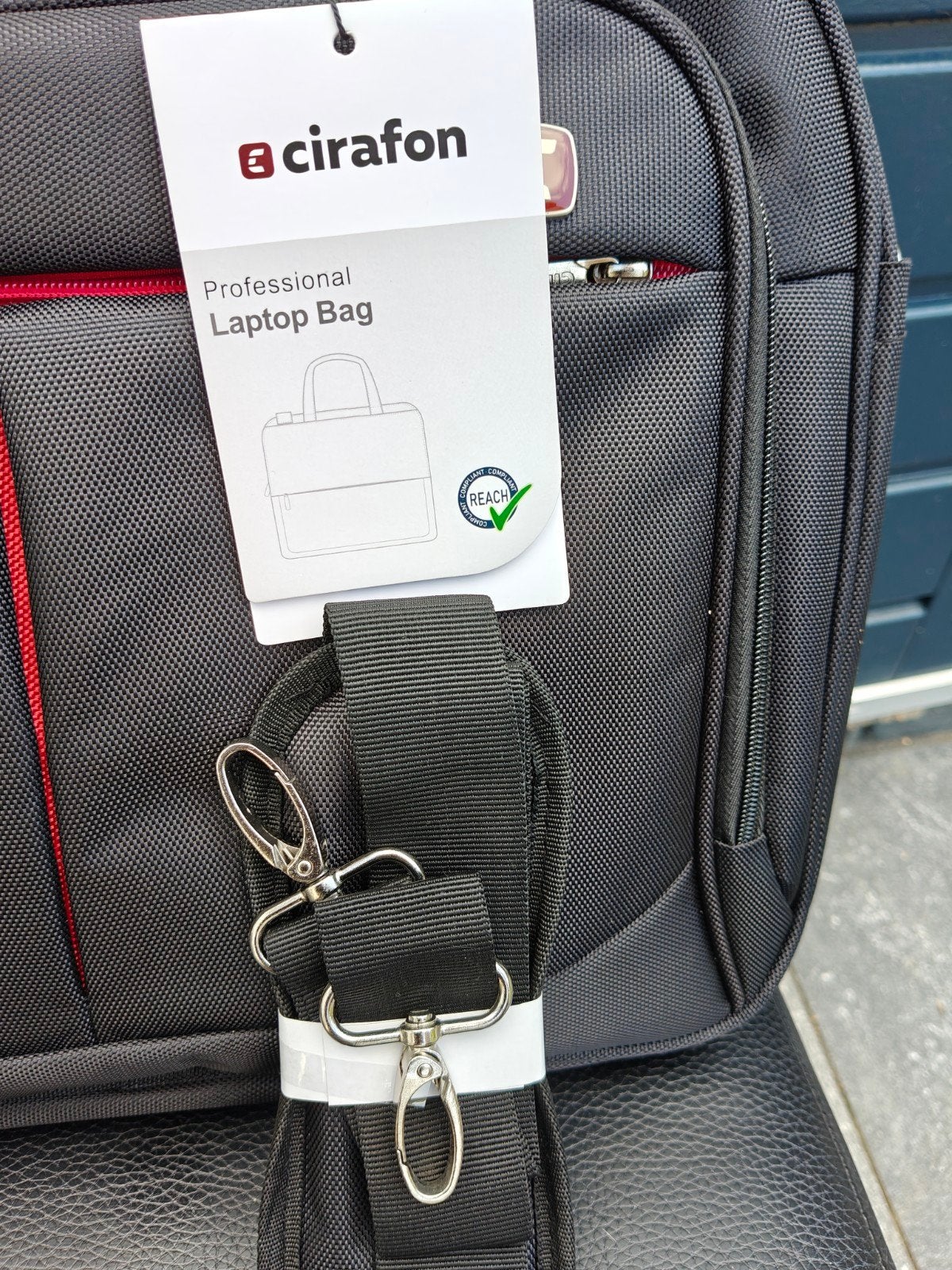 twee nieuwe laptoptas, Ophalen, Nieuw, Overige merken
