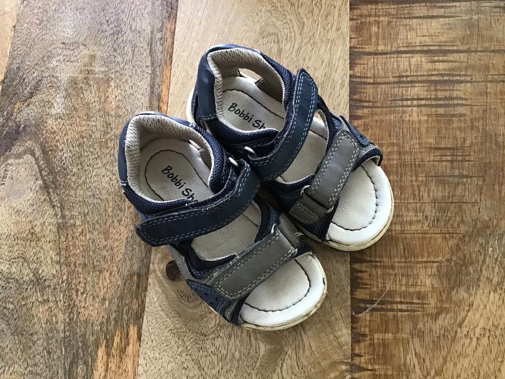 Te koop bobbi shoes sandaaltjes maat 22, Ophalen of Verzenden, Zo goed als nieuw, Meisje, Schoentjes
