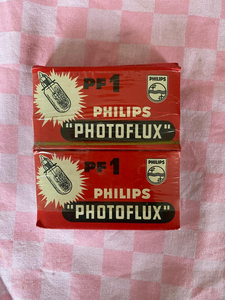 PHILIPS 2x5 PACK PHOTOFLUX PF1 FLITSLAMPJES., Audio, Tv en Foto, Fotografie | Flitsers, Ophalen of Verzenden, Nieuw, Overige merken