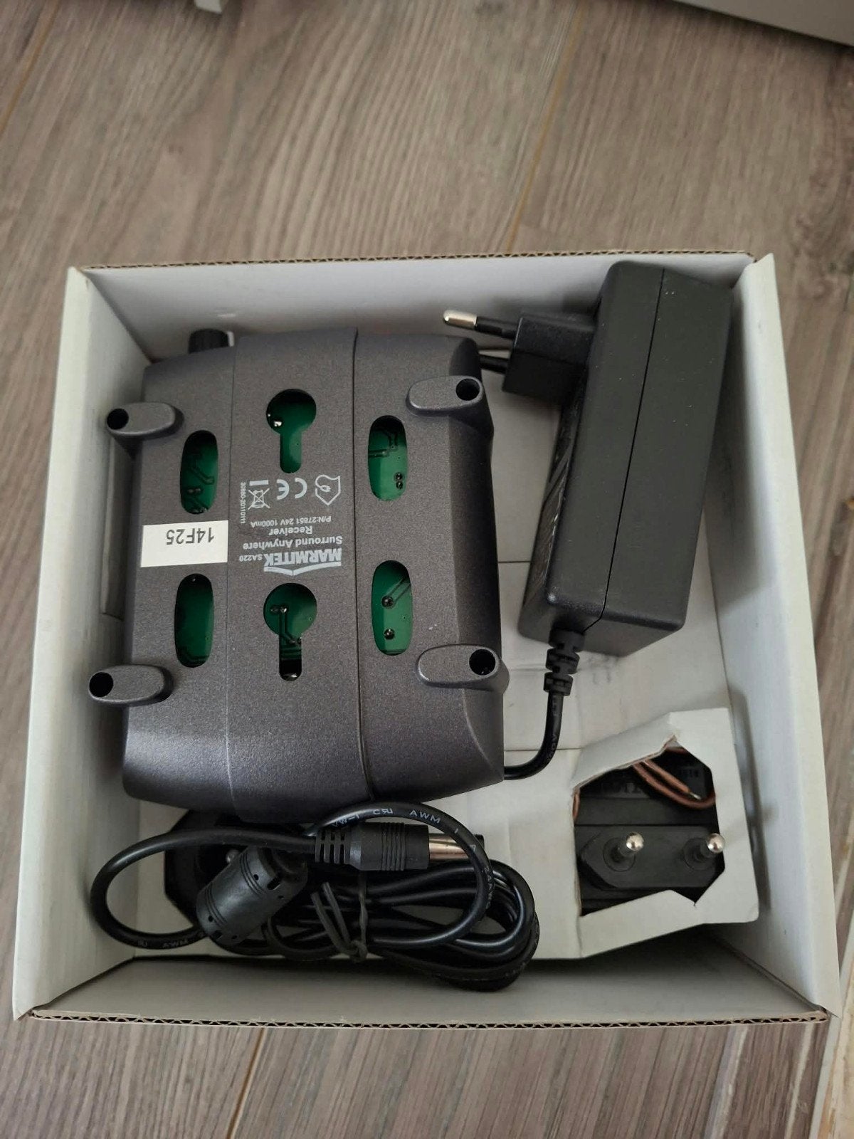 Marmitek Surround Anywhere 220 Draadloze Surround Zender, Overige merken, Overige systemen, Ophalen of Verzenden, Zo goed als nieuw