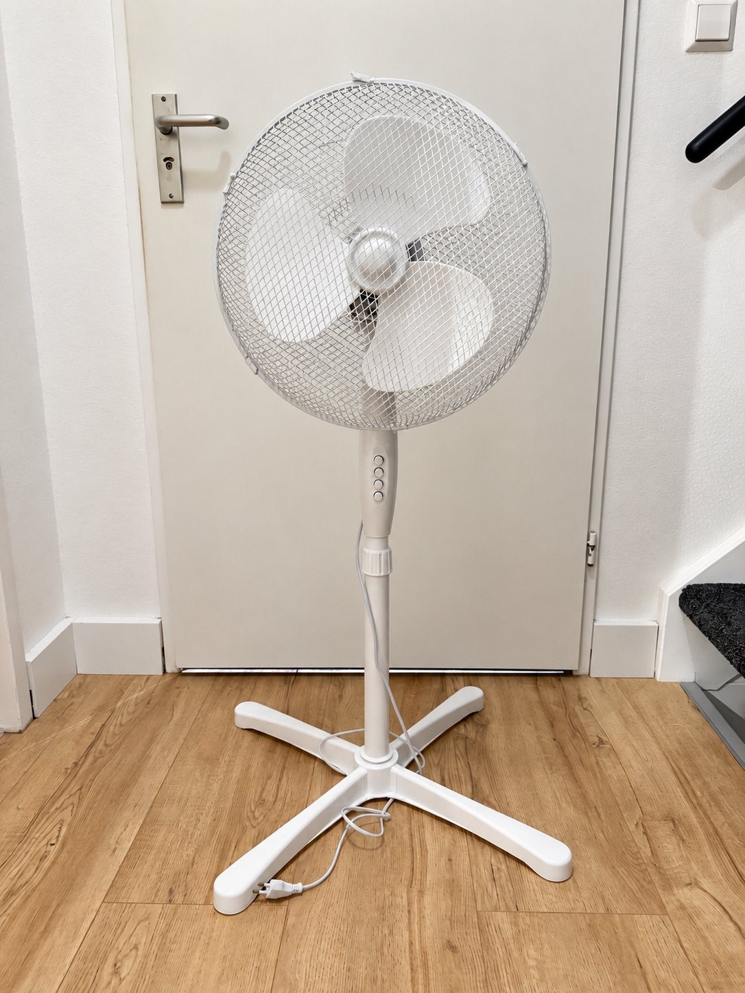 Witte staande ventilator/3 snelheden/in hoogte verstelbaar, Witgoed en Apparatuur, Ophalen, Gebruikt, Statiefventilator