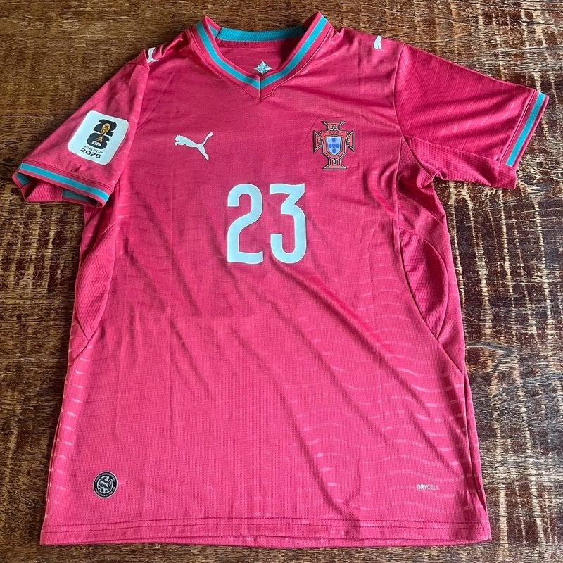 Portugal 2025/2026 Home Football Shirt – Vitinha#23 – Size L, Kleding | Heren, T-shirts, Verzenden, Zo goed als nieuw, Rood, Puma