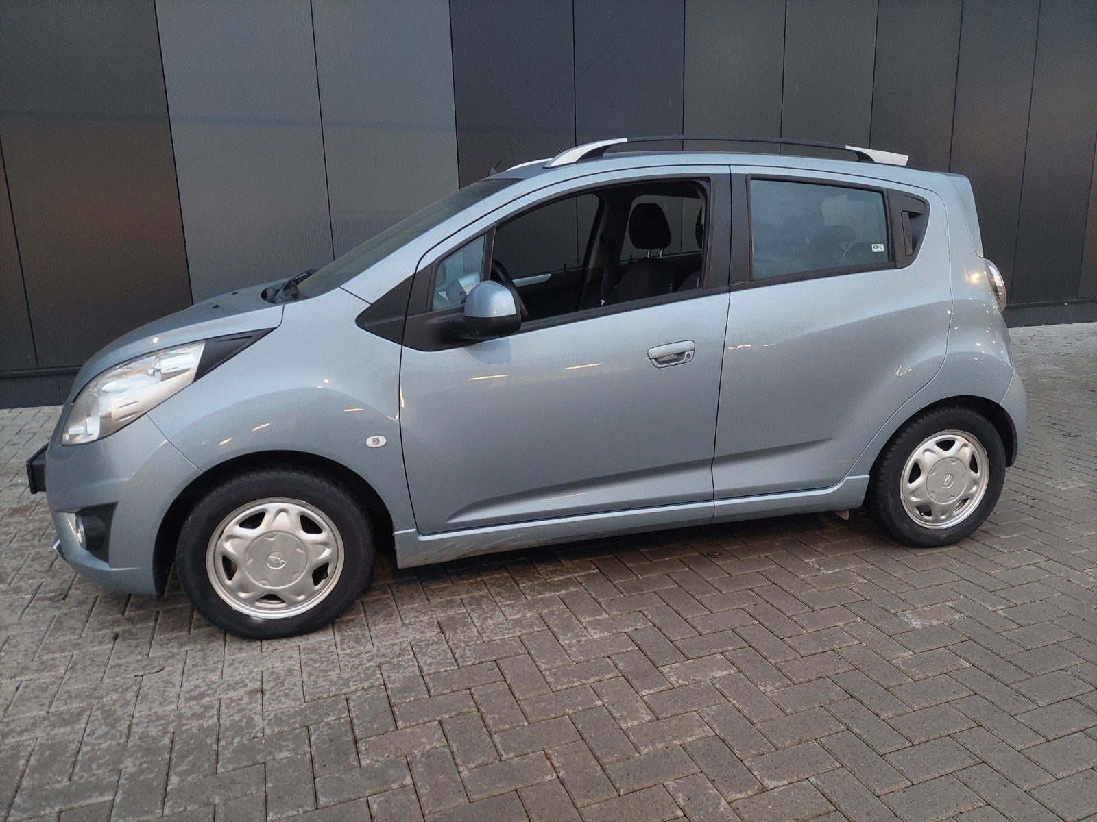 Chevrolet Spark. Zuinig. Nieuwe apk. Slechts 78111 km., Auto's, Voorwielaandrijving, Stof, 4 cilinders, Blauw