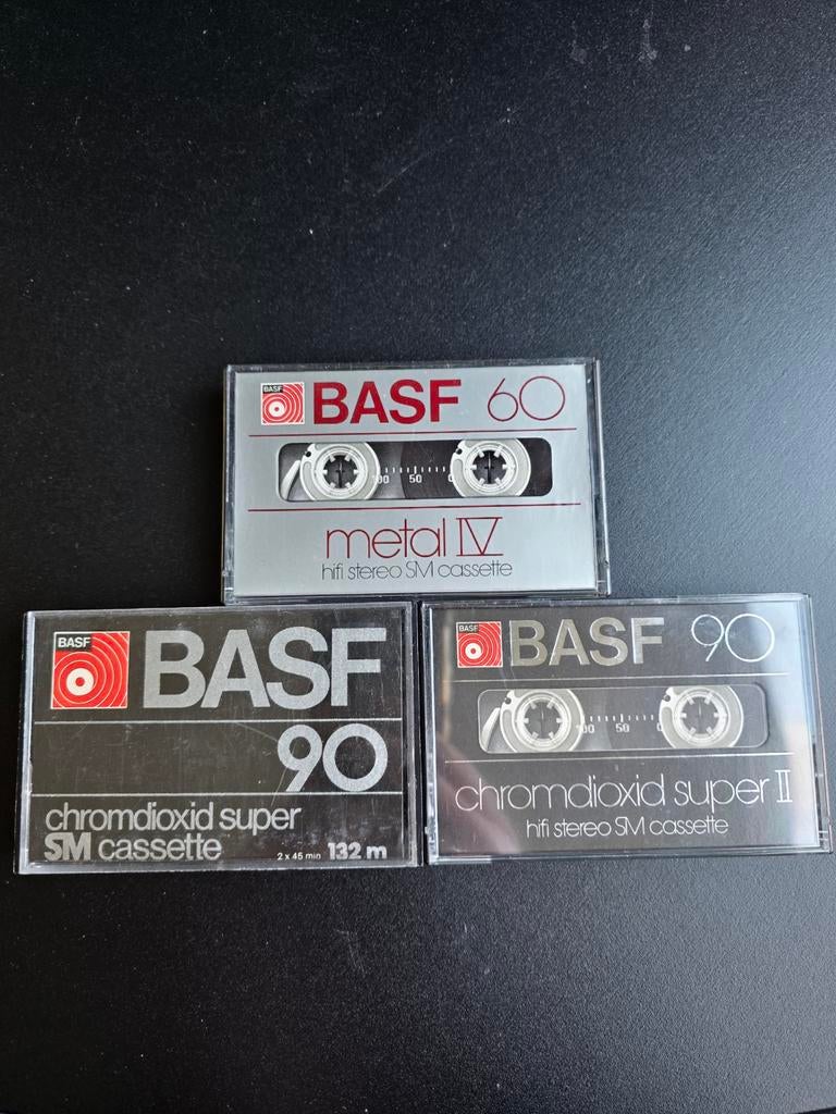 3 BASF cassettebandjes waaronder 1 metal cassette, Ophalen, Nieuw in verpakking, Overige genres, 2 t/m 25 bandjes