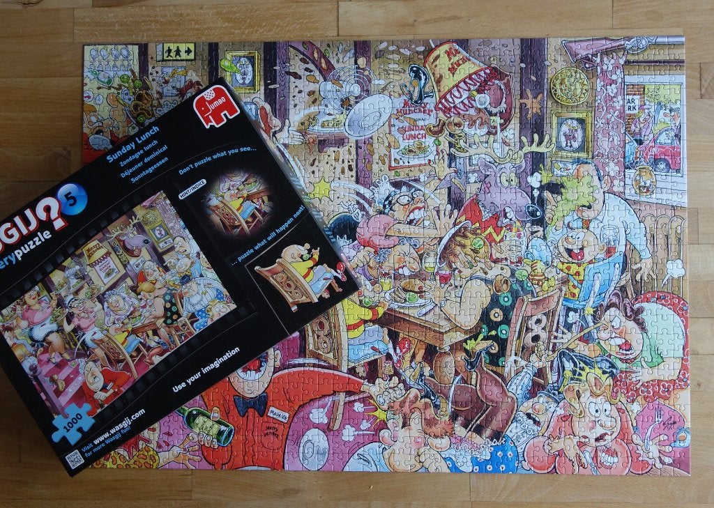 Wasgij Mystery nr 5 : Zondagse lunch / Sunday lunch, Ophalen of Verzenden, 500 t/m 1500 stukjes, Gebruikt, Legpuzzel
