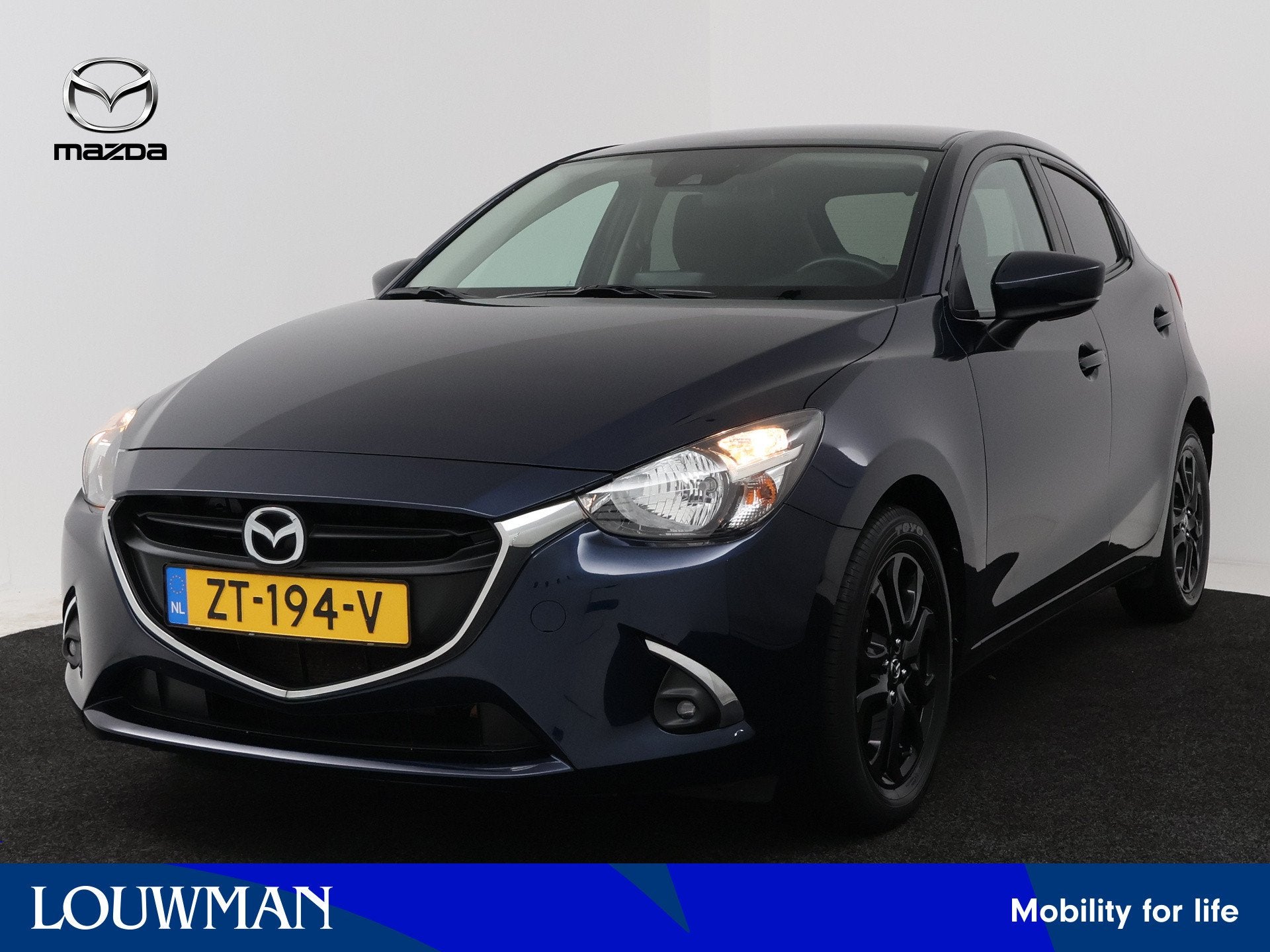 Mazda 2 1.5 Skyactiv-G Sport Selected | Navigatie | Camera |, Auto's, Mazda, Voorwielaandrijving, 12 maanden, Stof, Blauw