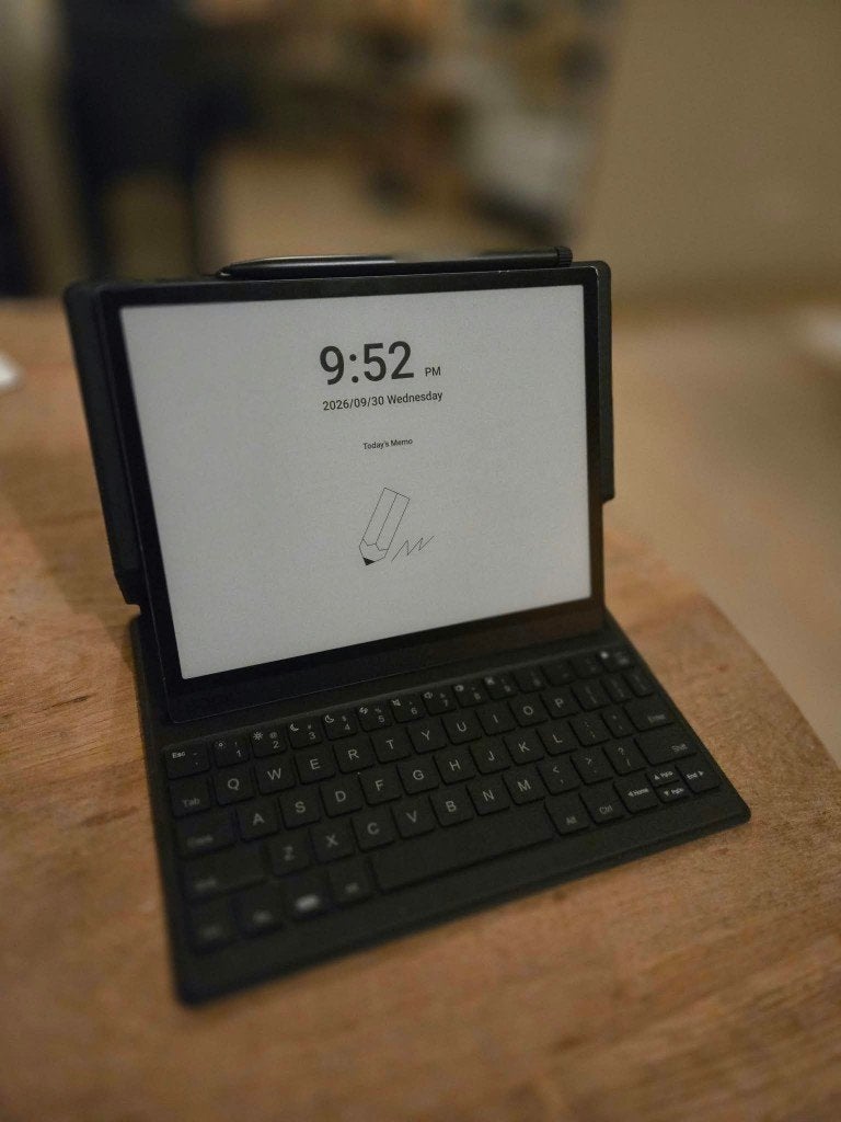 Boox Tab Ultra/ Tab Ultra C Magnetic Keyboard Hoes - Nieuw, Ophalen of Verzenden, Nieuw, 10 inch, Bescherming voor- en achterkant