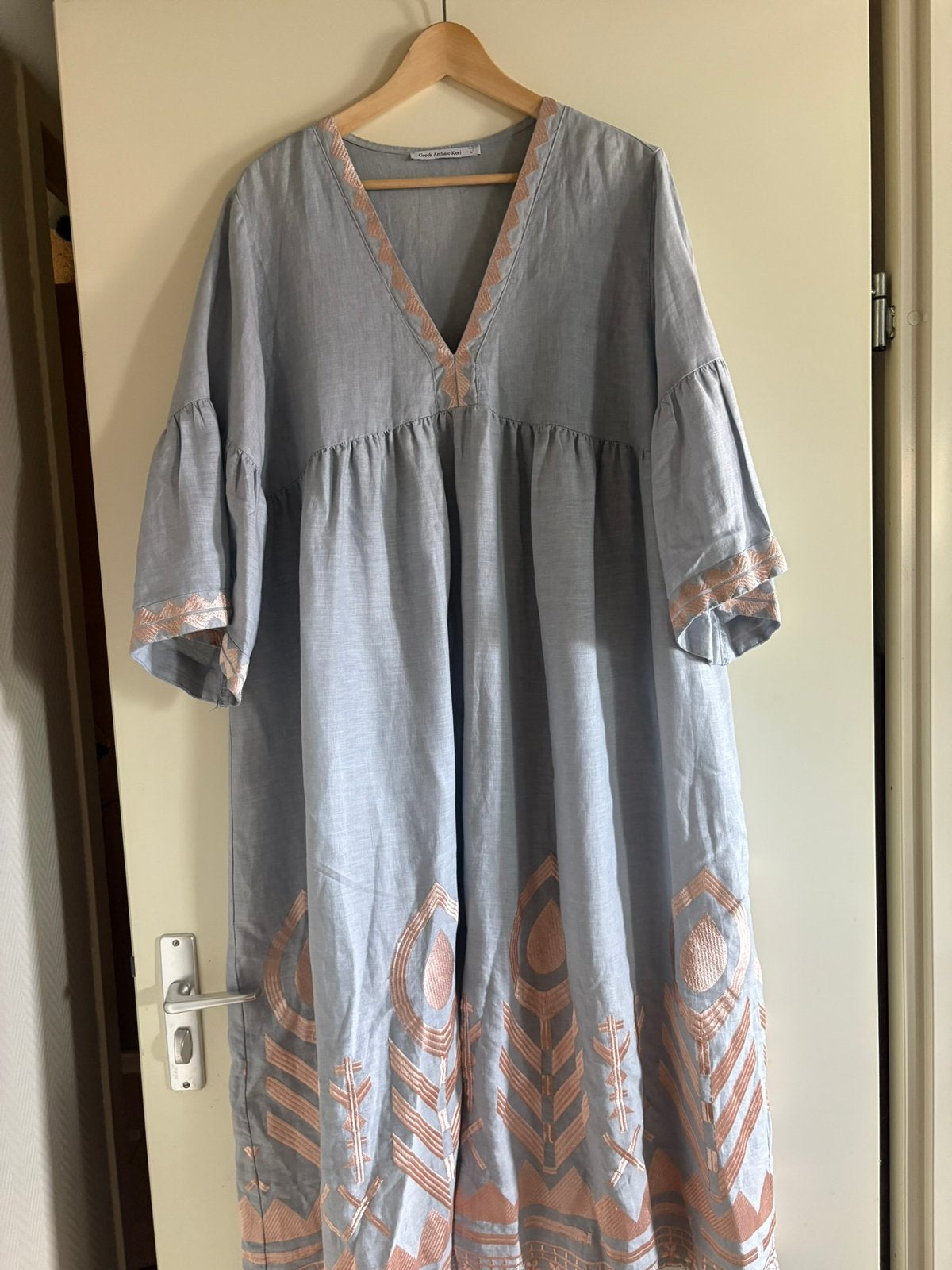 Jurk greek archaic kori, Kleding | Dames, Pyjama's, Ophalen of Verzenden, Nieuw, Maat 42/44 (L)
