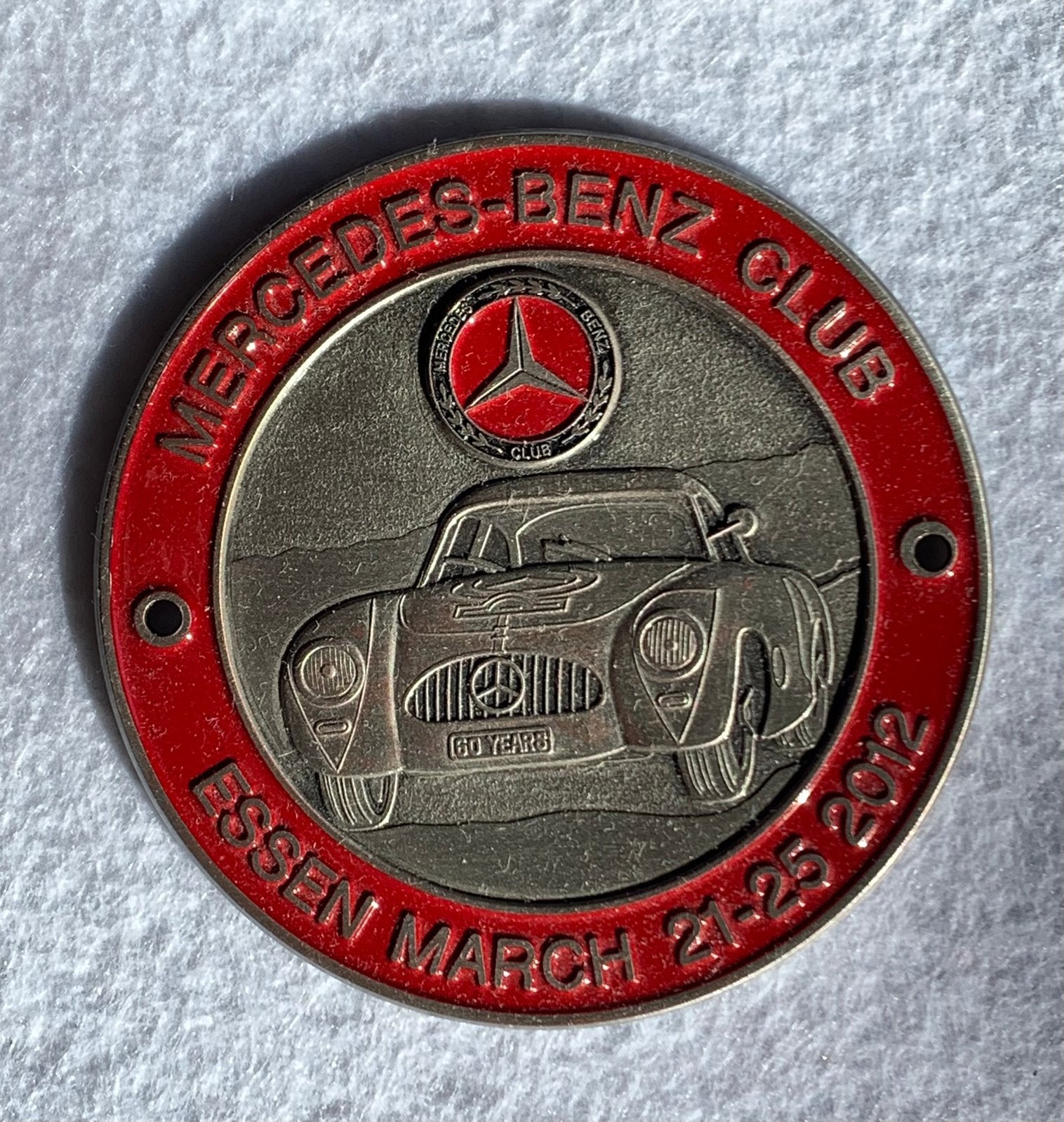 75 mm Metalen badge - MERCEDES-BENZ CLUB, Ophalen