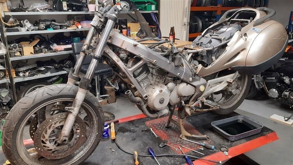 Honda 2 NT650V deauville onderdelen alle bouwjaren nav demon, Ophalen of Verzenden, Nieuw