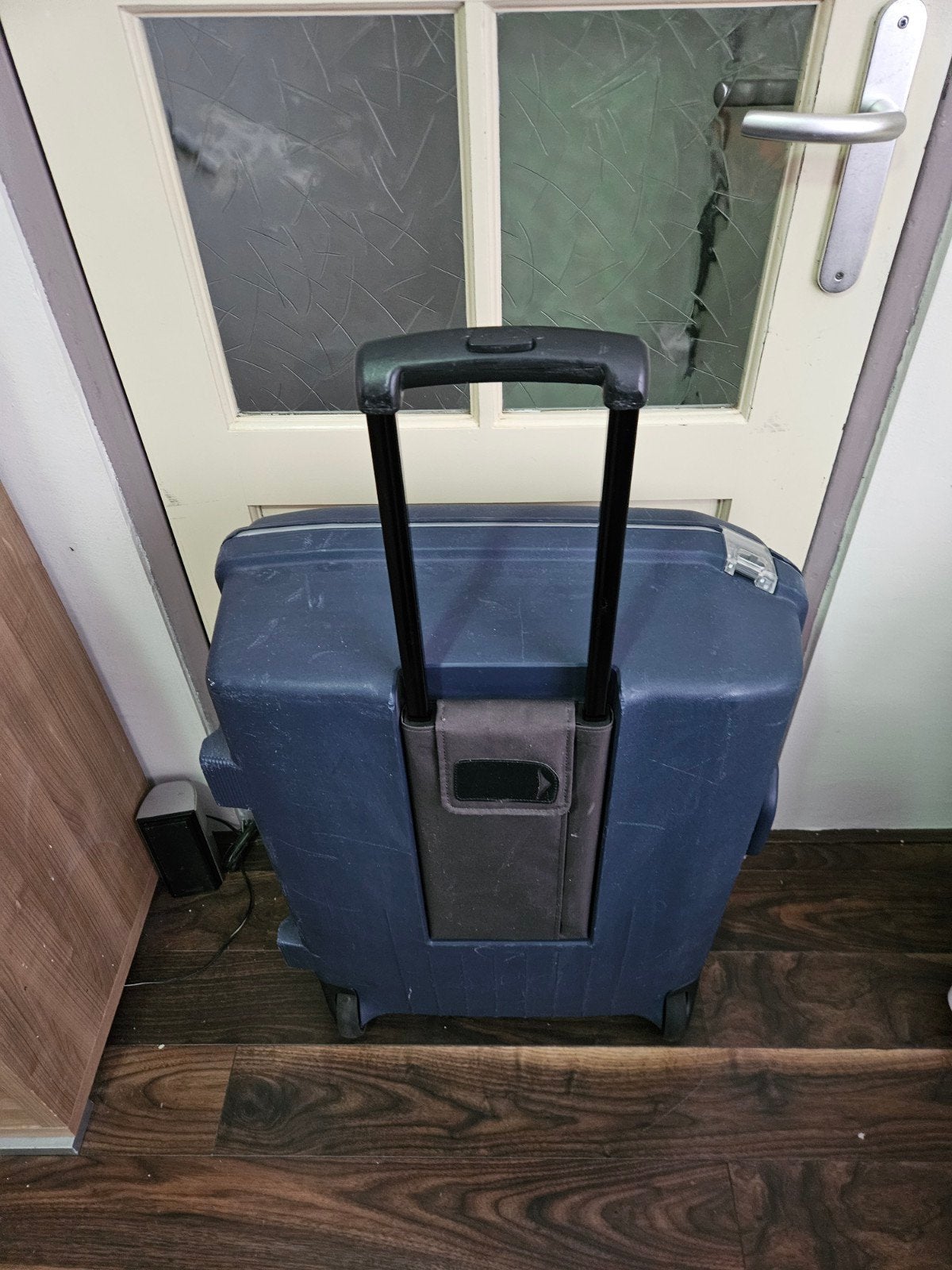 American Tourister Harde Koffer - Blauw, 4 Wieltjes, Gebruikt, Hard kunststof, Ophalen, 60 tot 70 cm