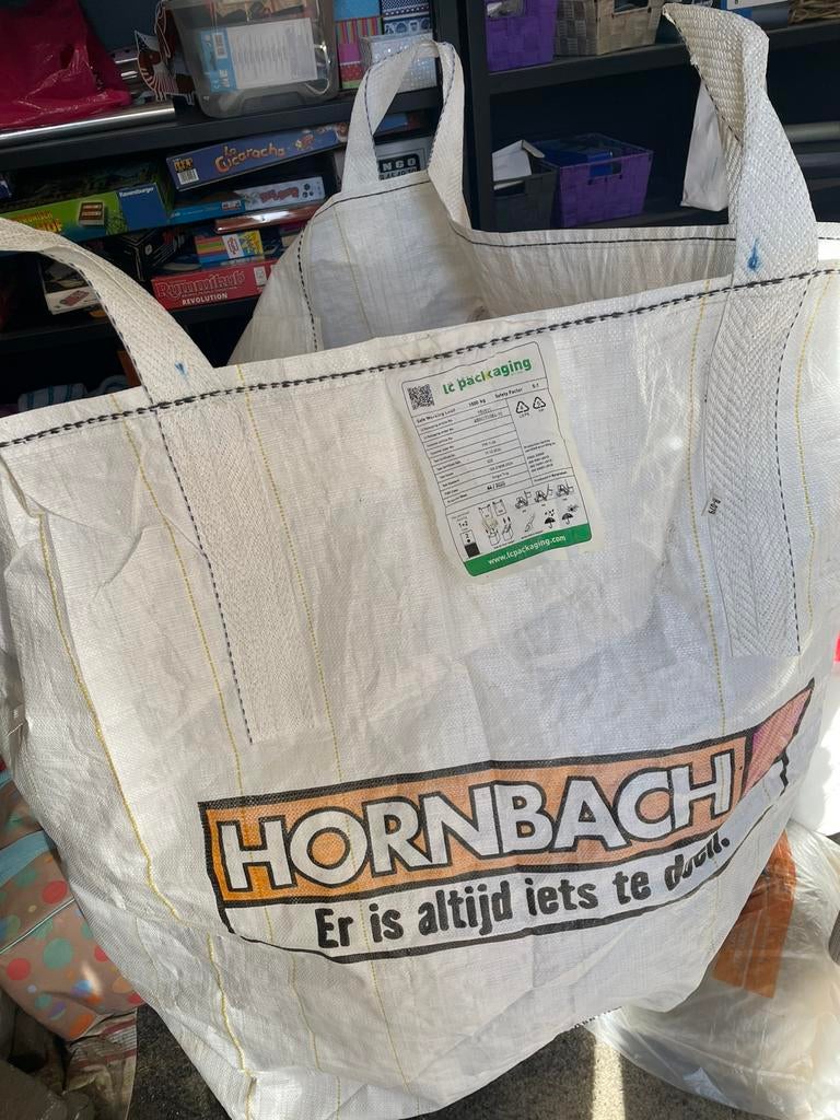 Gratis 1m3 zakken, Tuin en Terras, Zand, Ophalen, Zo goed als nieuw